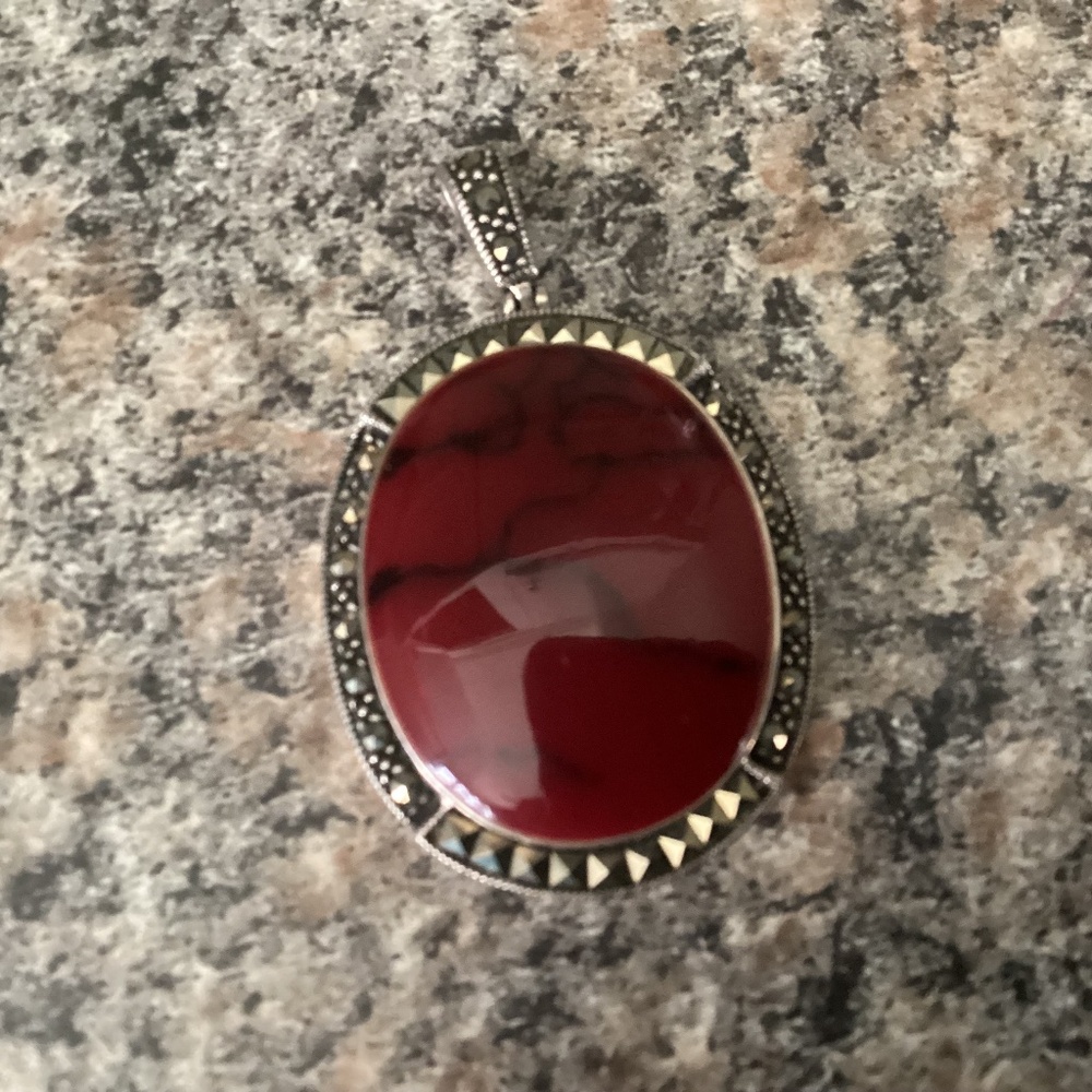 Vintage red jasper with 925 setting.. gorgeous large piece